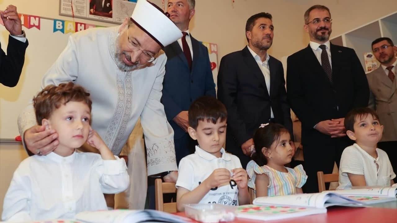 Foto - ‘Kur'an Kursları’nın 2026-2027 eğitim-öğretim yılı başladı! Diyanet İşleri Başkanı Arpaguş mesaj yayımladı