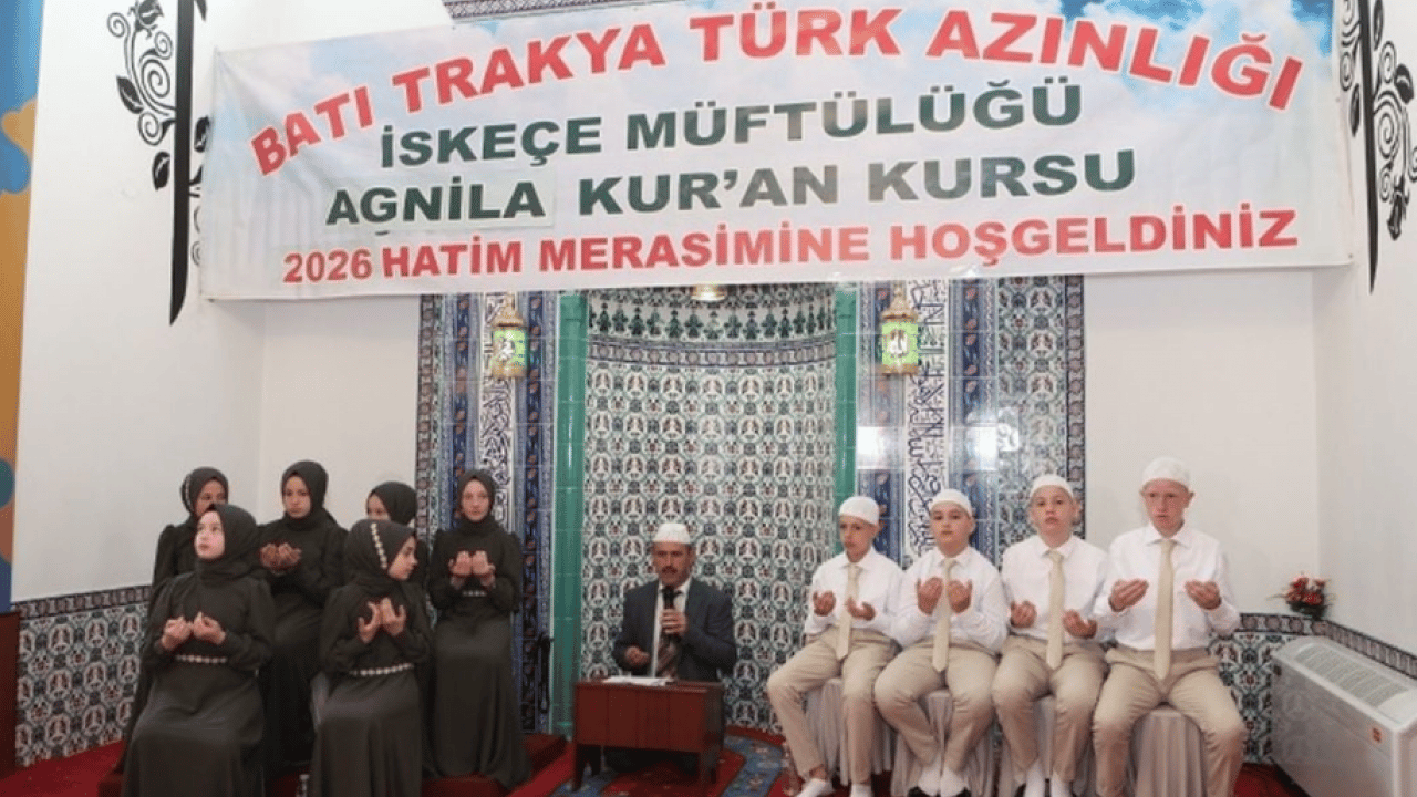 Foto - Kur’an kursundan rahatsız oldular: Türk hezeyanı