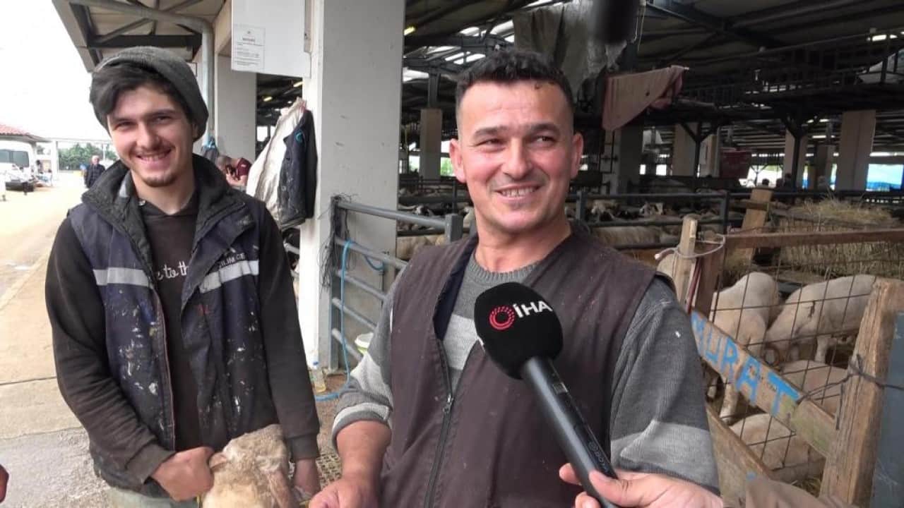Foto - Kurban pazarında gülümseten anlar Çetin pazarlığa mali polis el koydu