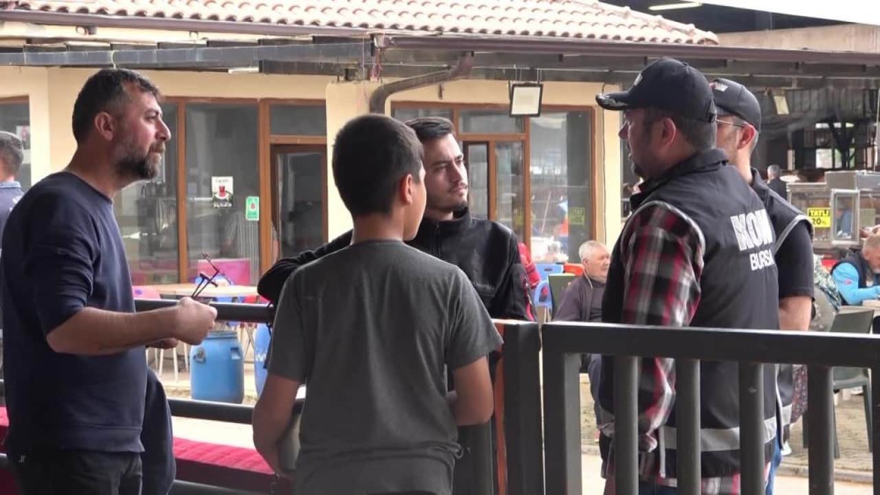 Foto - Kurban pazarında gülümseten anlar Çetin pazarlığa mali polis el koydu