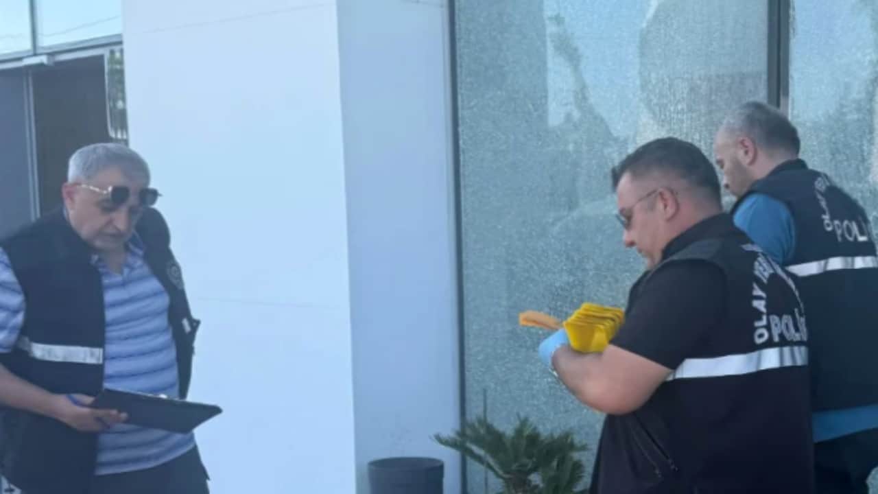 Foto - Kürtlere hakaret eden Koç’un feleğini şaşırtan olayda ilginç detay: "Rahmi Koç, Serdar ağabeyin selamı var" deyip gelmişler