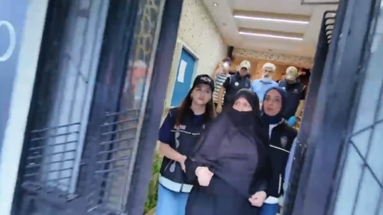 Foto - Kuytulcularda meğer her yol varmış! "Hocahanım" kendini yargıç ilan edip neler yapmış neler: İran modeli casusluk ve falaka detayları da tam bomba