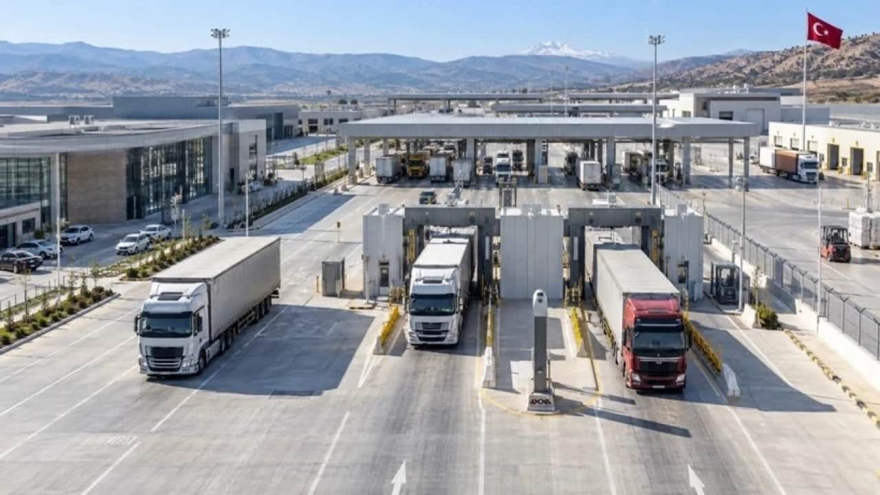 Foto - Kuyumuzu kazan İran tamamen köşeye sıkıştı: Tonlarcasını Türkiye'den almaya başladı