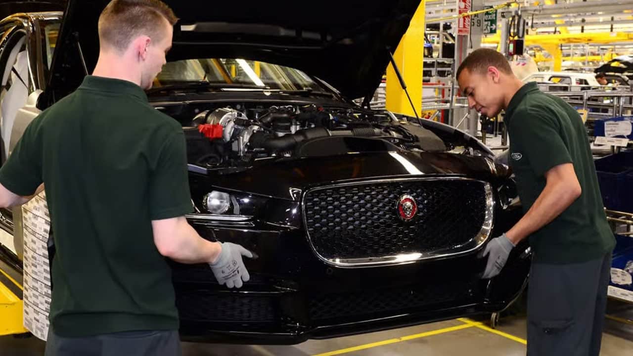 Foto - Lüks otomobil devinde alarm zilleri! Jaguar Land Rover 4 bin kişiyi işten çıkaracak
