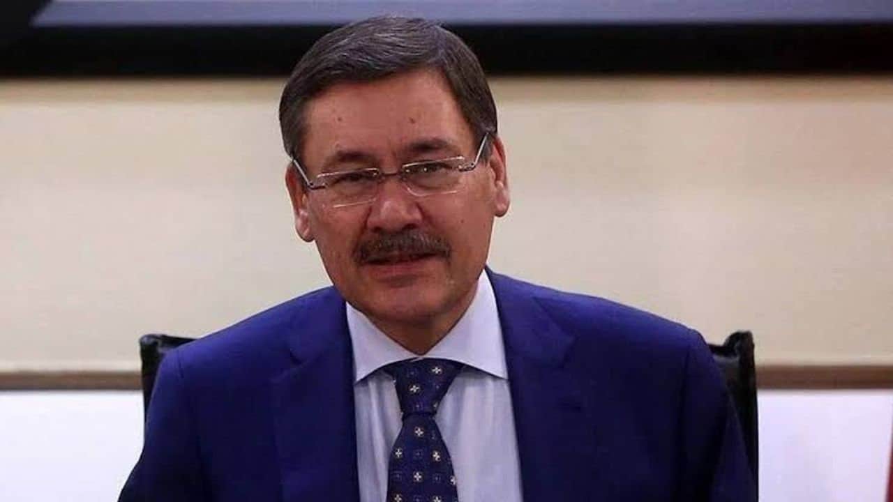 Foto - Mahkeme kararını vermişti! Melih Gökçek’ten, oğlu ve geliniyle ilgili açıklama