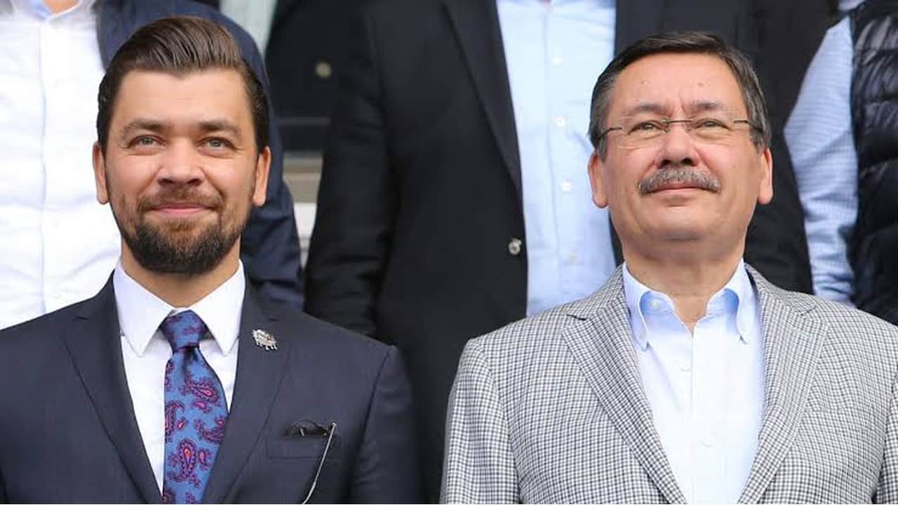Foto - Mahkeme kararını vermişti! Melih Gökçek’ten, oğlu ve geliniyle ilgili açıklama