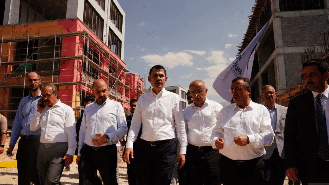 Foto - Malatya’da Bakan Kurum’a isim jesti: CHP’li üyeler bile ‘hayır’ diyemedi