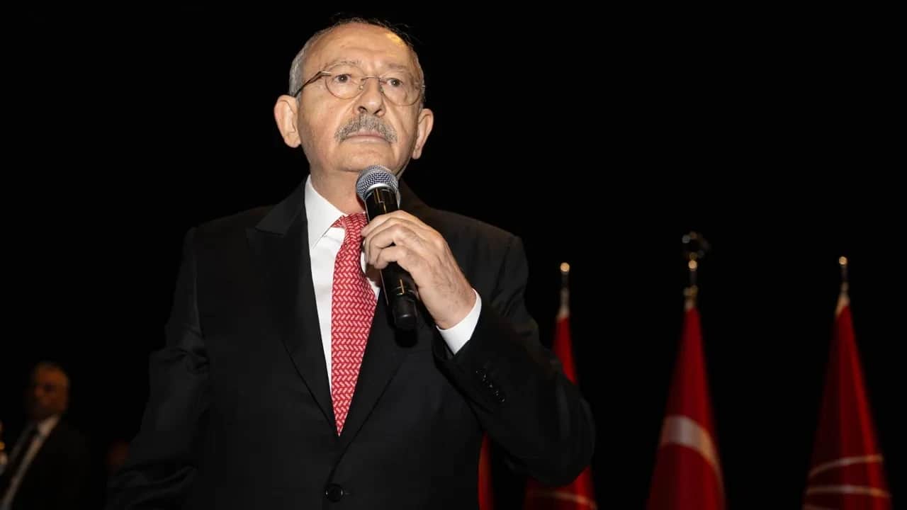 Foto - Mansur Yavaş’ın Tayyip Erdoğan’ı karşılarken söylediği Özgür Özel sözleri ifşa oldu! Kararını böyle anlatmış