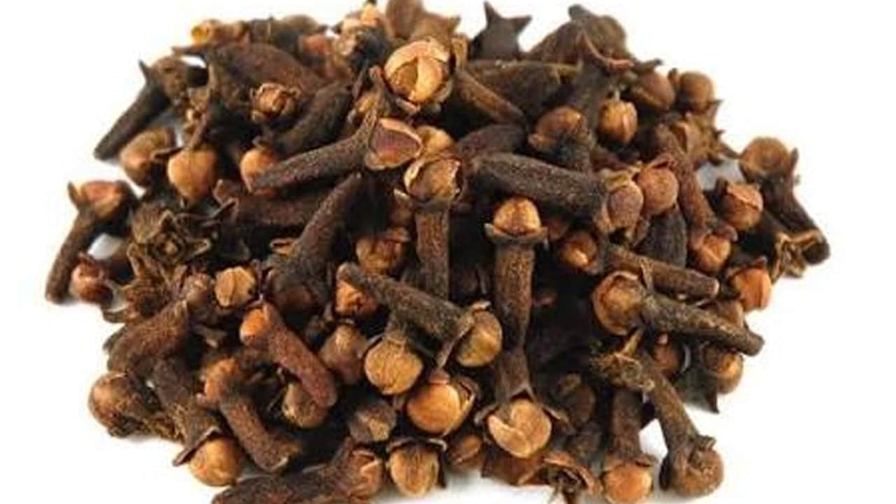 Foto - Marketlerde kapış kapış giden o ürünü duyanlar mutfakta kaynatıyor: İçerisinde 3 adet bu olursa iyi geliyor