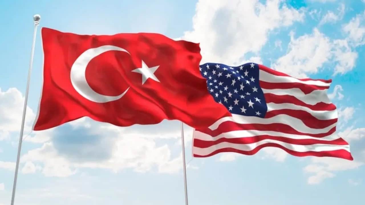Foto - Matthew Whitaker 'inanılmaz, Ankara ile devam etmeliyiz' dedi ve açıkladı: Türkiye orada 50 gemi üretiyor