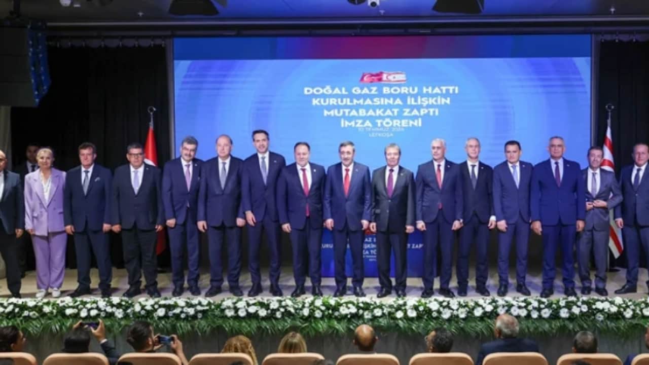 Foto - Mavi Vatan’da tarihi NAVTEX hamlesi! Rum-Yunan cephesinde panik: 'Oruç Reis geri döndü'