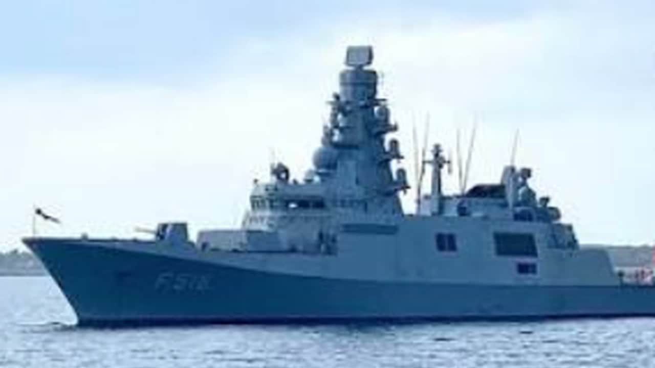 Foto - Mavi Vatan’ın çelik kalesi, denizlerde fırtına gibi esti! İzmir Fırkateyni, testleri darmadağın ederek başladı