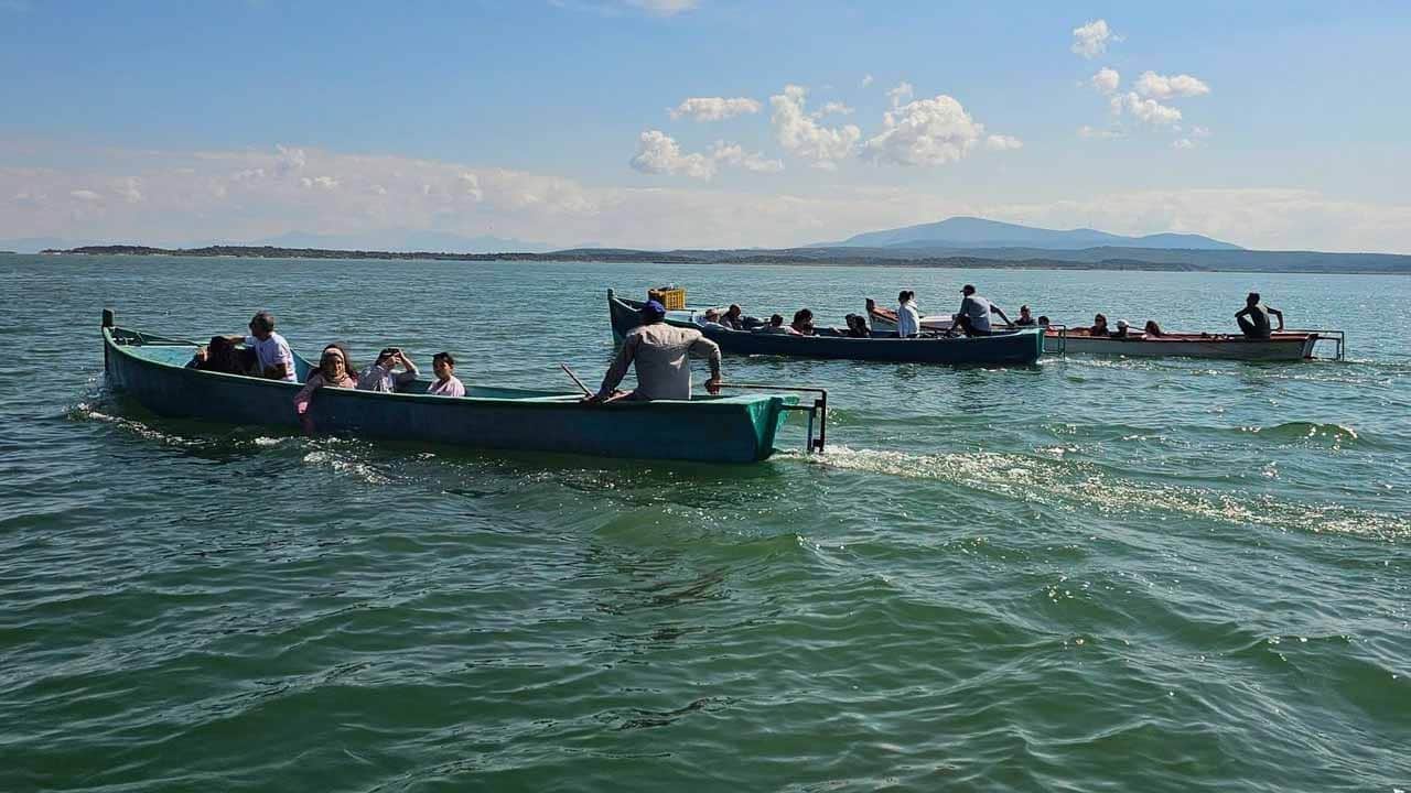 Foto - Mavinin ve yeşilin kalbinde keşif: Doğaseverleri büyüleyen ada