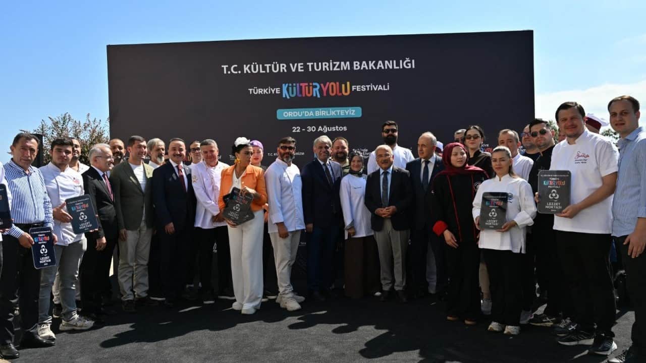 Foto - Maviyle yeşilin buluştuğu Ordu'da Türkiye Kültür Yolu Festivali zamanı...
