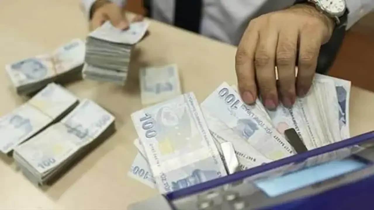Foto - MB gecelik fonlama faizini 3 puan düşürmüştü: 3 kamu bankasından ilk açıklama geldi