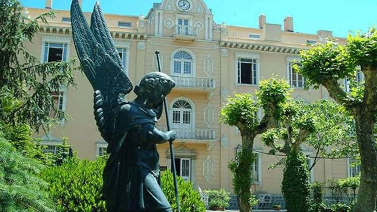 Foto - MEB’den devrim gibi karar! Özel okullarda tabela değişimi
