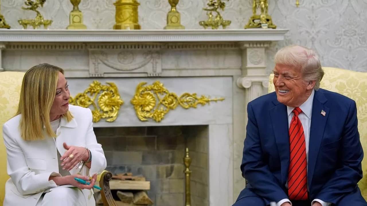 Foto - Meloni için ‘bana yalvardı, ona acıdım’ diyen Trump: Uzaklaştırma kararı gerekiyor