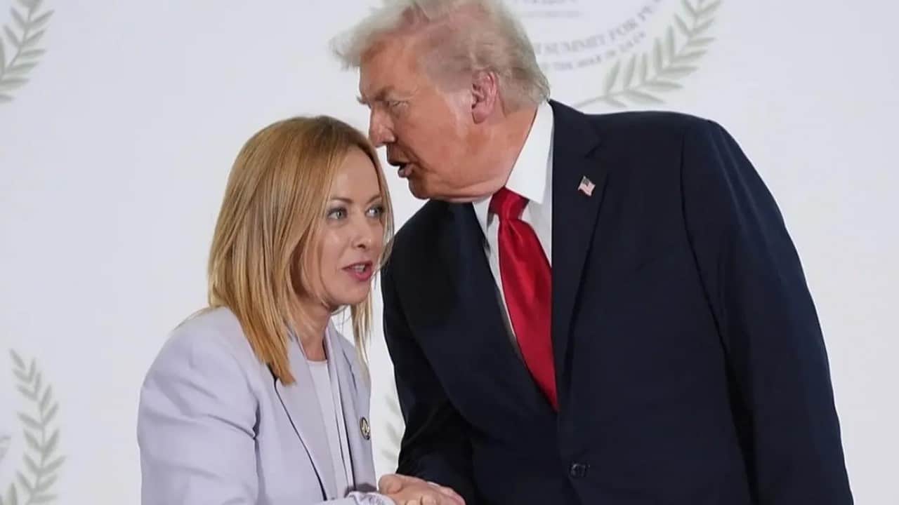Foto - Meloni için ‘bana yalvardı, ona acıdım’ diyen Trump: Uzaklaştırma kararı gerekiyor