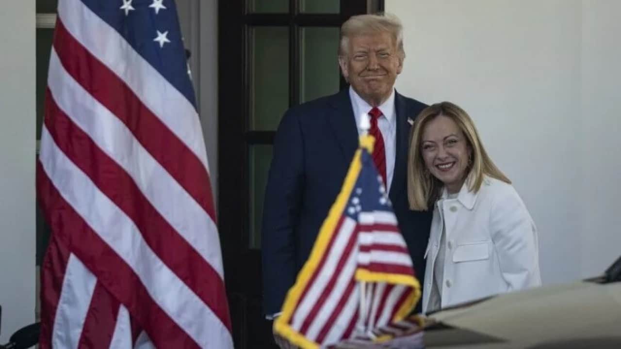 Foto - Meloni için ‘bana yalvardı, ona acıdım’ diyen Trump: Uzaklaştırma kararı gerekiyor