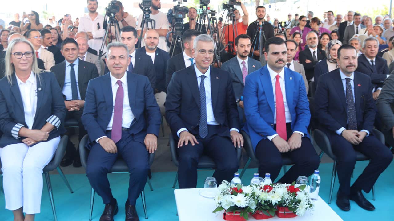 Foto - Memişoğlu’ndan İzmir’e dev müjde: İkinci şehir hastanesi geliyor