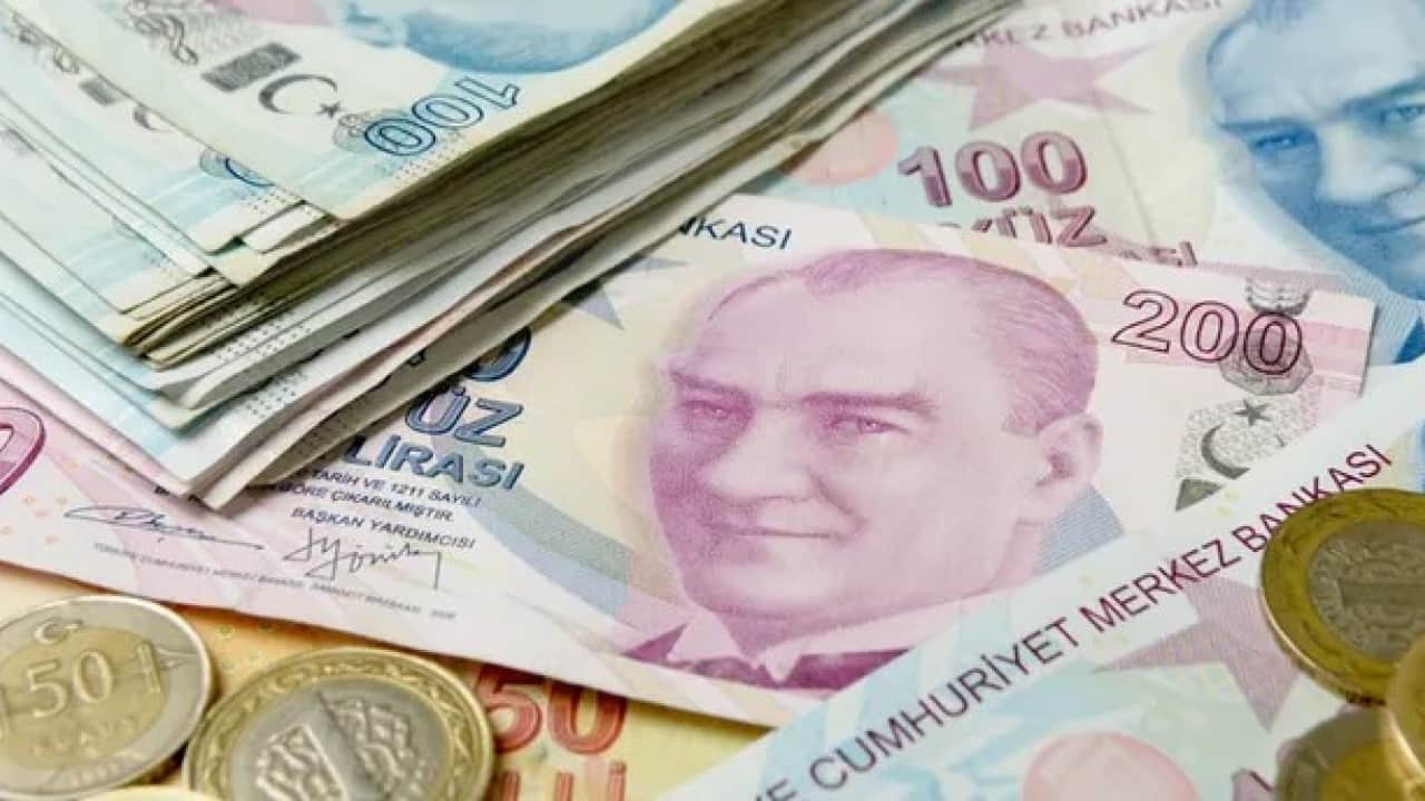 Foto - Memur ve emeklilerin gözü bu rakamdaydı: Zam oranı belli oldu