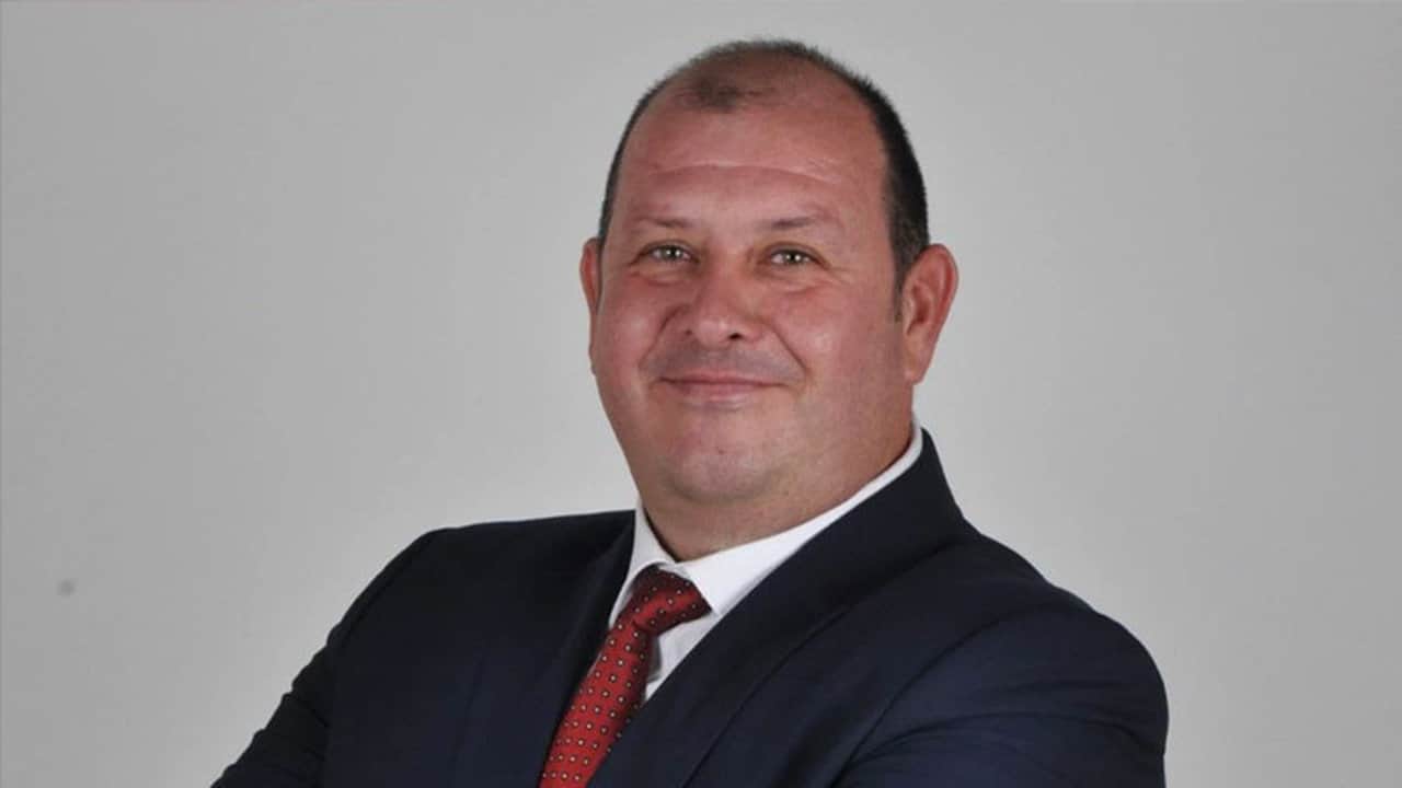 Foto - Menderes Belediyesi’ne yolsuzluk operasyonu: Çok sayıda gözaltı var