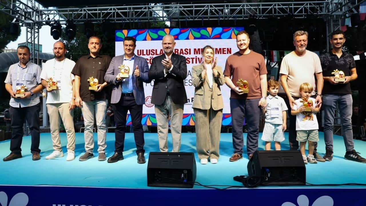 Menemen’de çömlek şöleni! 45 ülkeyi aynı toprakta buluşturdu