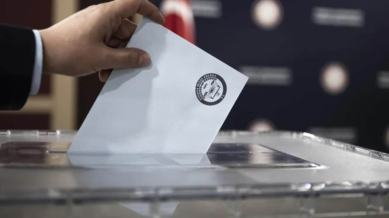 Foto - Merakla beklenen seçim anketinin sonuçları yayınlandı! İşte partilerin son oy oranları