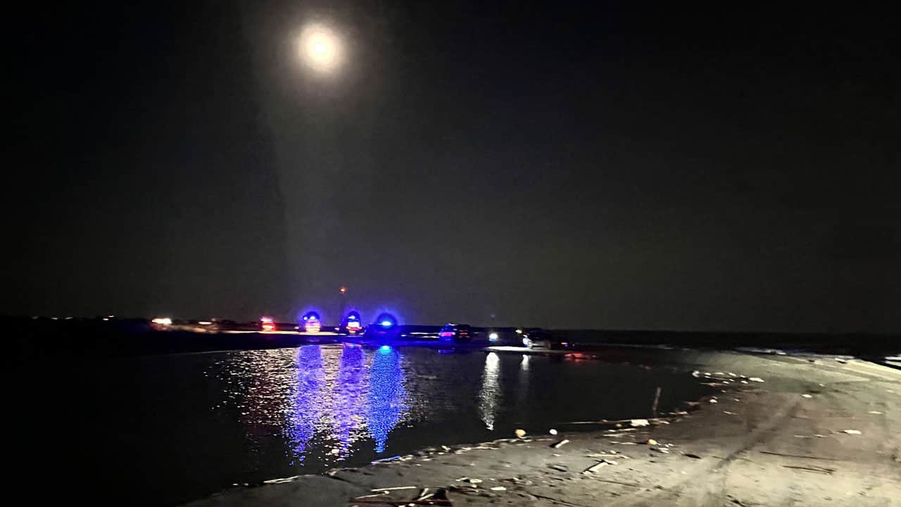 Foto - Mersin'de facia... Kayıp yeğen aranıyor! 5 kişilik aileden 3'ü boğuldu