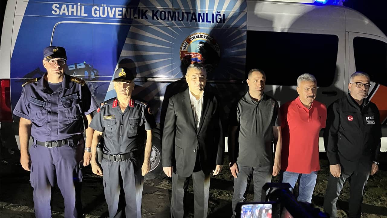 Foto - Mersin'de facia... Kayıp yeğen aranıyor! 5 kişilik aileden 3'ü boğuldu