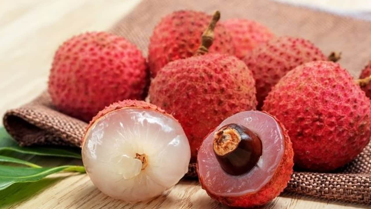 Foto - Mersin'de yetişiyor: Halk arasında 'Meyvelerin Kralı' olarak biliniyor, vatandaşların ilgisi büyük! Peki fayda sağlıyor mu?