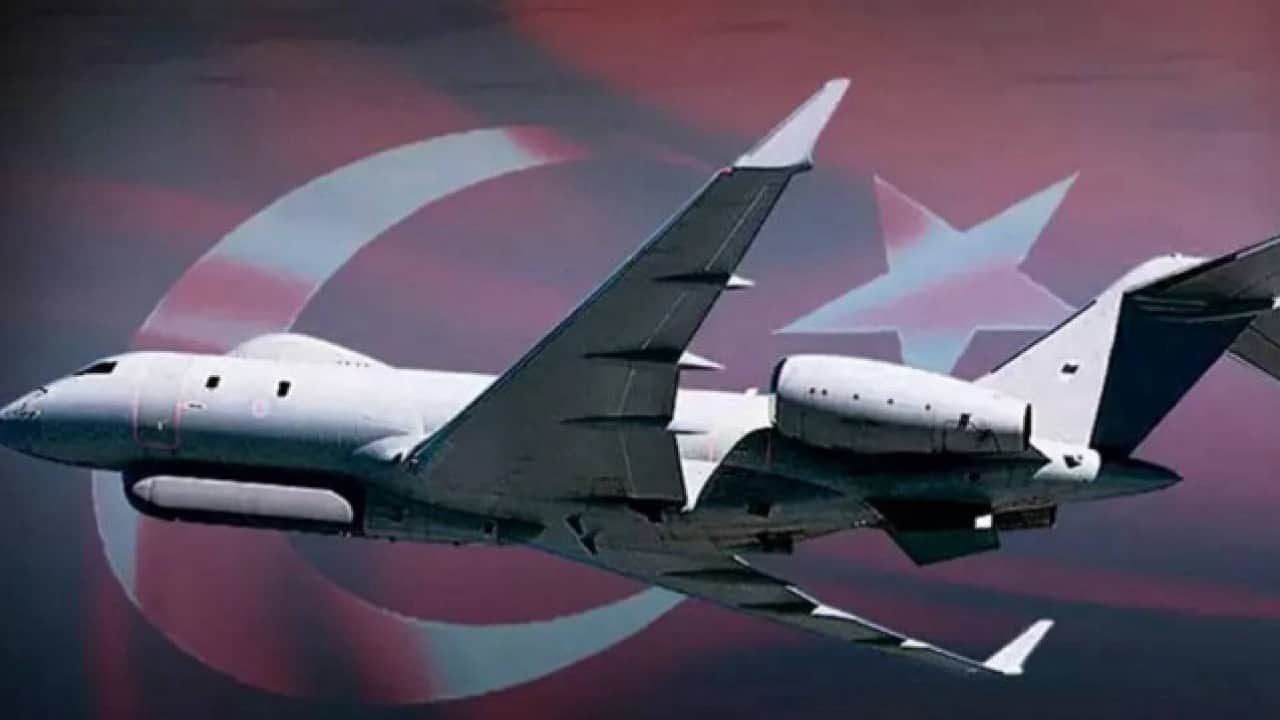 Foto - Mete Yarar'dan olay sözler: Bu uçak geldiğinde kıyamet kopacak demiştim ve geldi, dünya şu an şokta