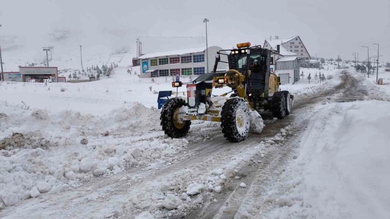 Foto - Meteoroloji'den o illere sert uyarı: Kar ve fırtına geliyor!