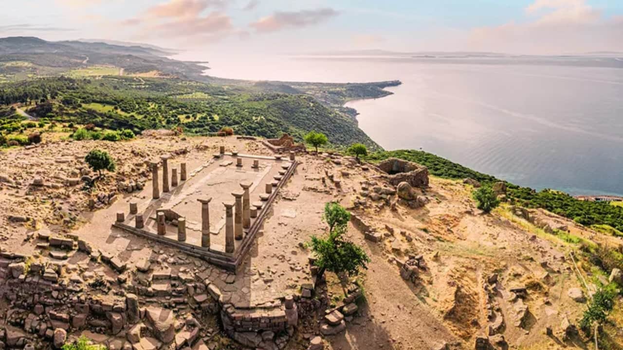 Foto - Mezarın içinden altın ayakkabı çıktı! 1500 yıllık keşif tüm dünyayı şoke etti