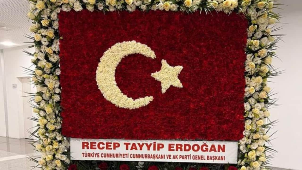 Foto - MHP’nin kuruluş yıldönümünde vefasını gösterdi! Erdoğan’dan Bahçeli’ye anlamlı hediye