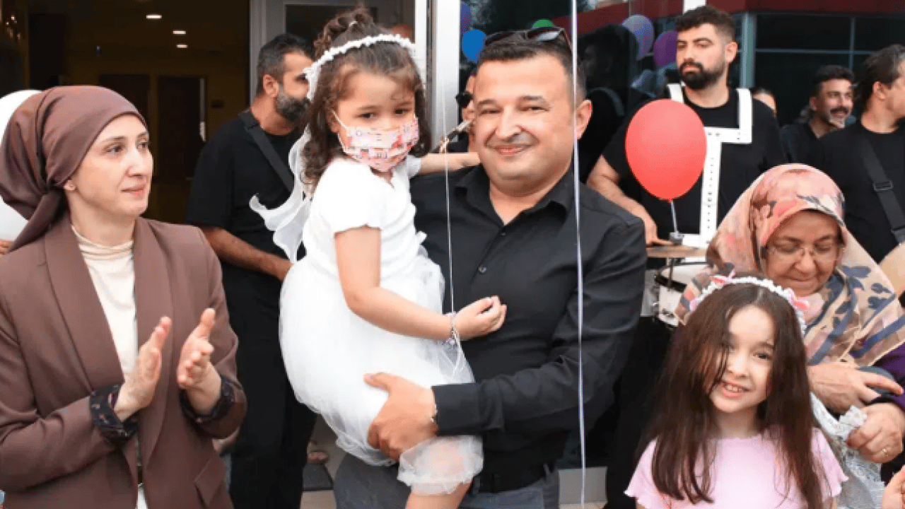 Foto - Minik Berra lösemiyi yendi: 5. yaş gününde taburcu oldu