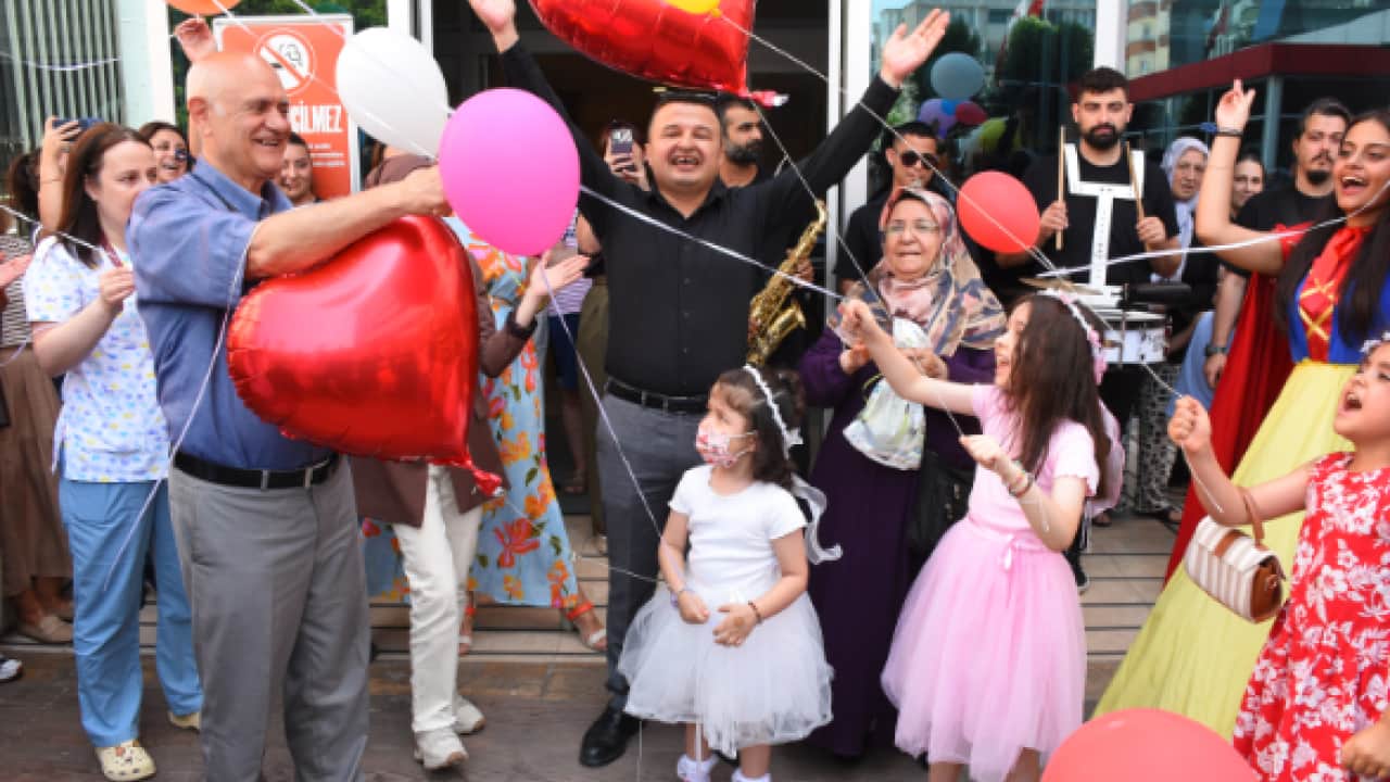 Foto - Minik Berra lösemiyi yendi: 5. yaş gününde taburcu oldu