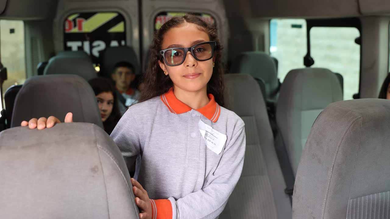 Foto - Minik Nehir’e Teknofest dokunuşu: TB2’ye dokundu hayalleri değişti