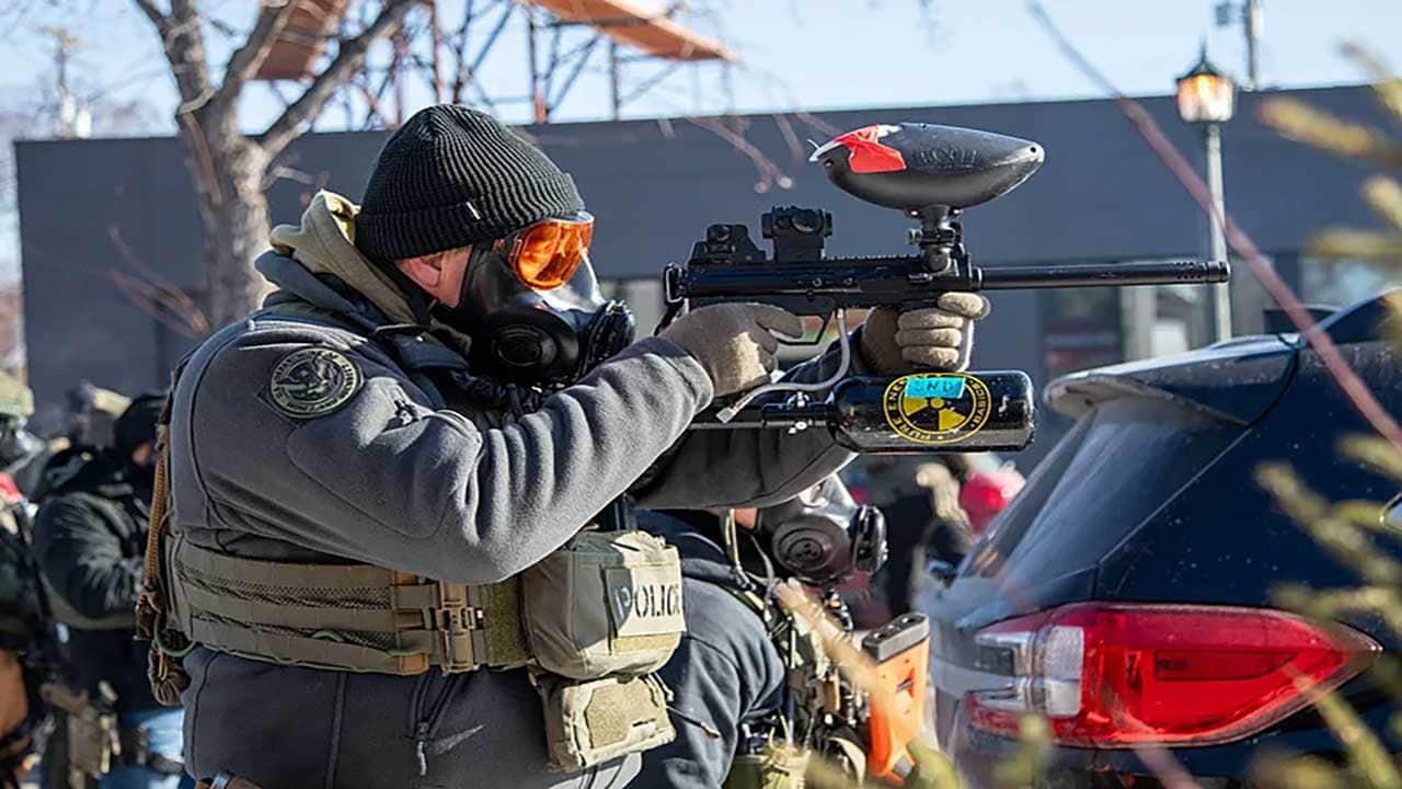Foto - Minneapolis sokaklarında federal kurşun sesleri! ABD’de iç savaş provası mı? O yoğun bakım hemşiresinin ölümü krizi patlattı!