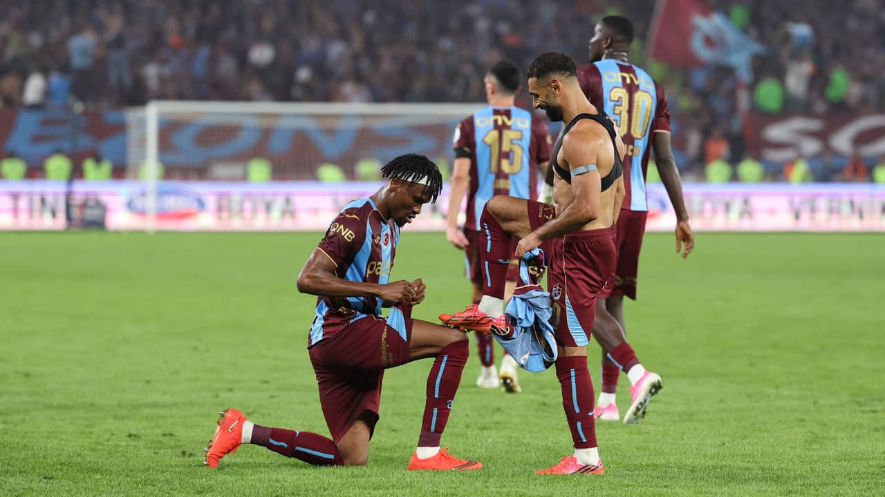 Foto - Mısırlı yıldız tarihe geçti: Salah fırtınasına bir de böyle bakın!