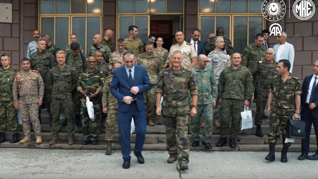 MKE 36 askeri ataşeyi ağırladı! 32 ülke temsilcisi hayranlıkla gezdi