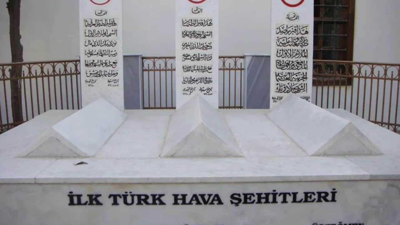 Foto - MSB 172 şehitliği tek tek haritaladı 48 ülkede şehidimiz yatıyor