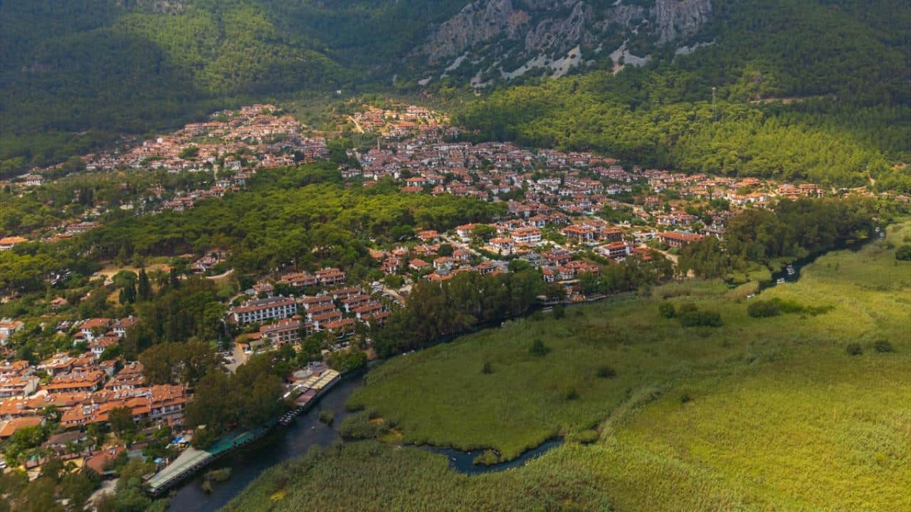 Muğla'nın doğal akvaryumu! Berrak suyu ve zengin ekosistemiyle büyük ilgi görüyor