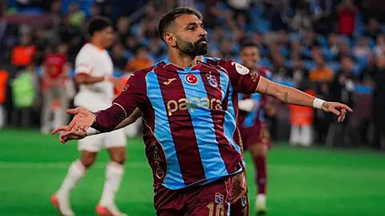 Foto - Muhammed Salah'a 6 ay men cezası