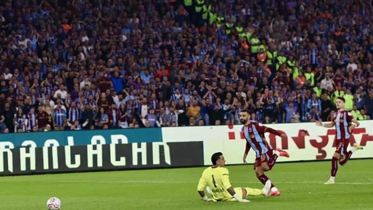 Foto - Muhammed Salah’ın futbolu dünya basınında! 'Galatasaray'ı sahadan sildi'