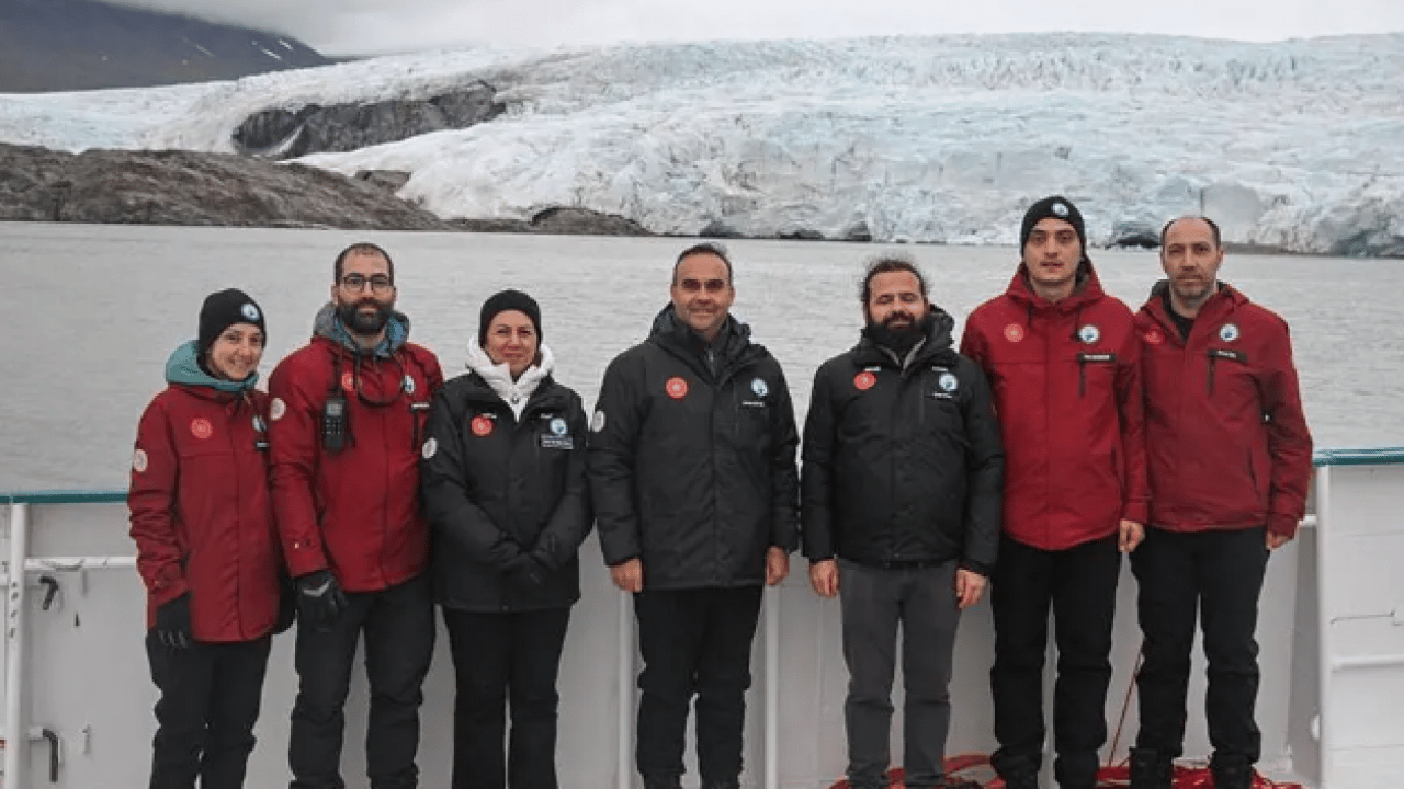 Foto - Müjdeyi duyurdular: Türklere mülk edinme hakkı verdiler!