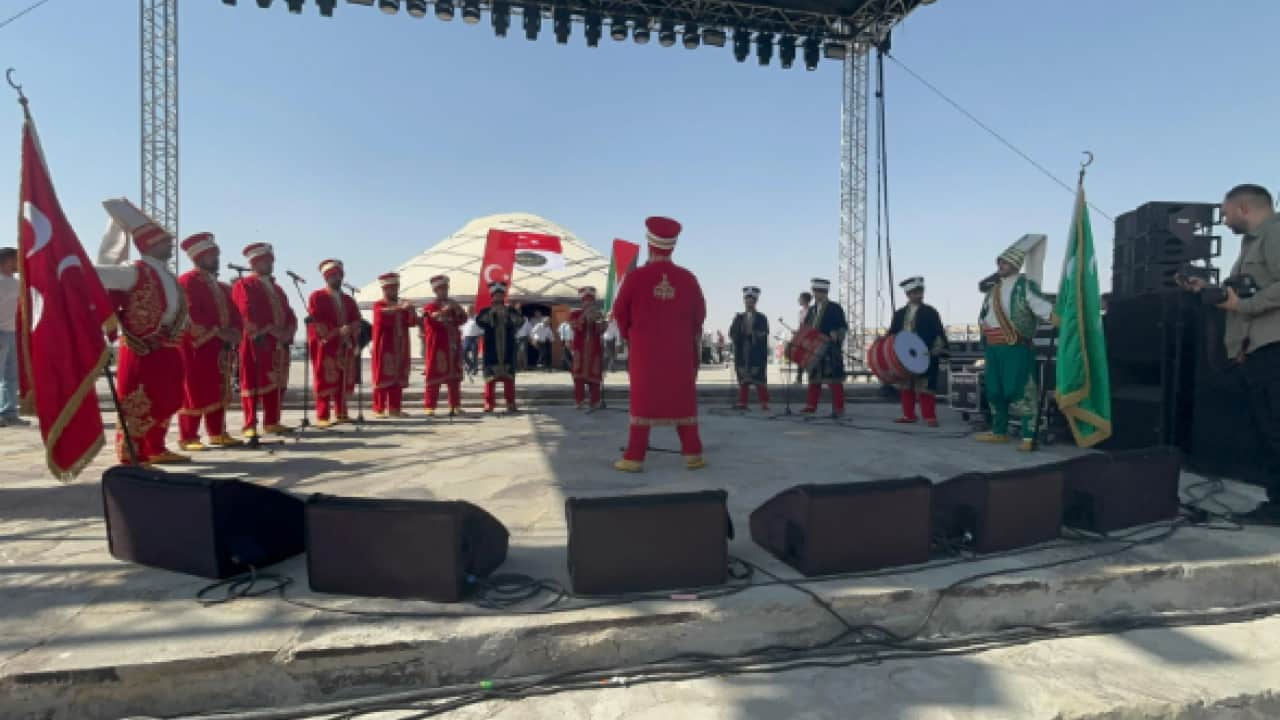 Foto - Muş'ta 955. yıl dönümü etkinlikleri Malazgirt Zaferi için mehterli, dualı açılış