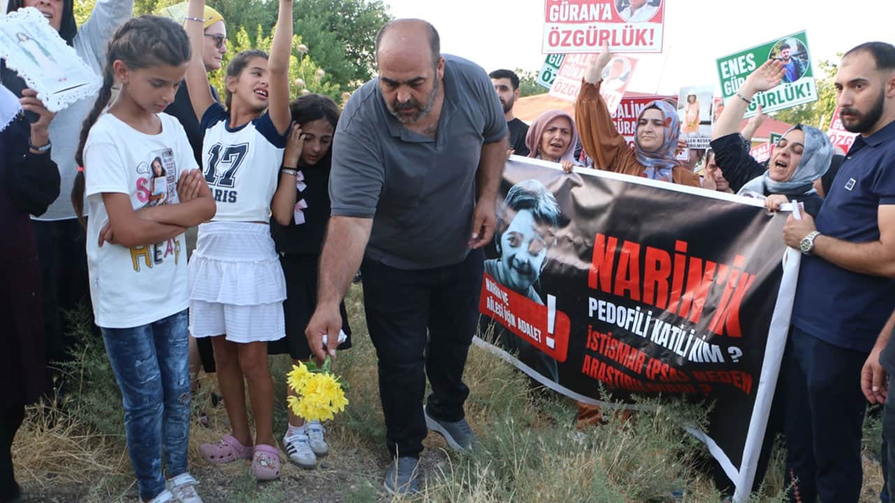 Narin Güran mezarı başında anıldı! Baba Güran: Doğru birdir!