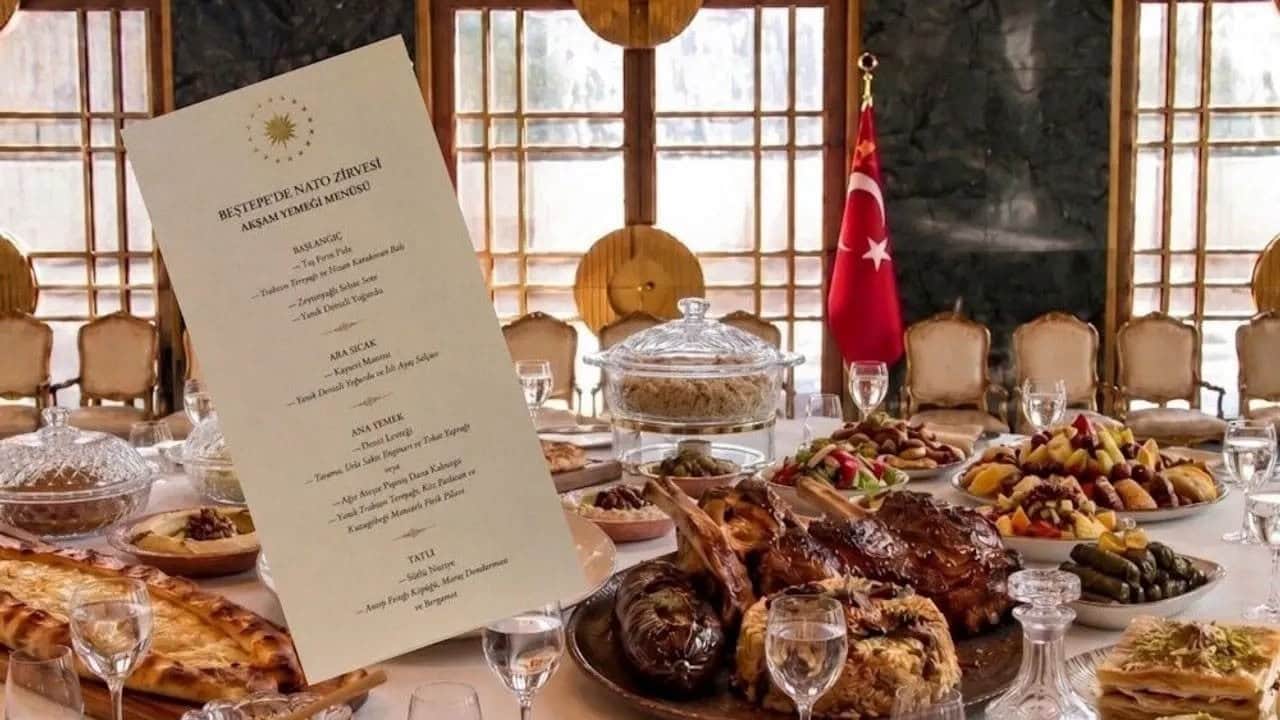 Foto - NATO Zirvesi’nde liderlere içki ikram edildi mi? Herkesin merak ettiği soruya cevap geldi