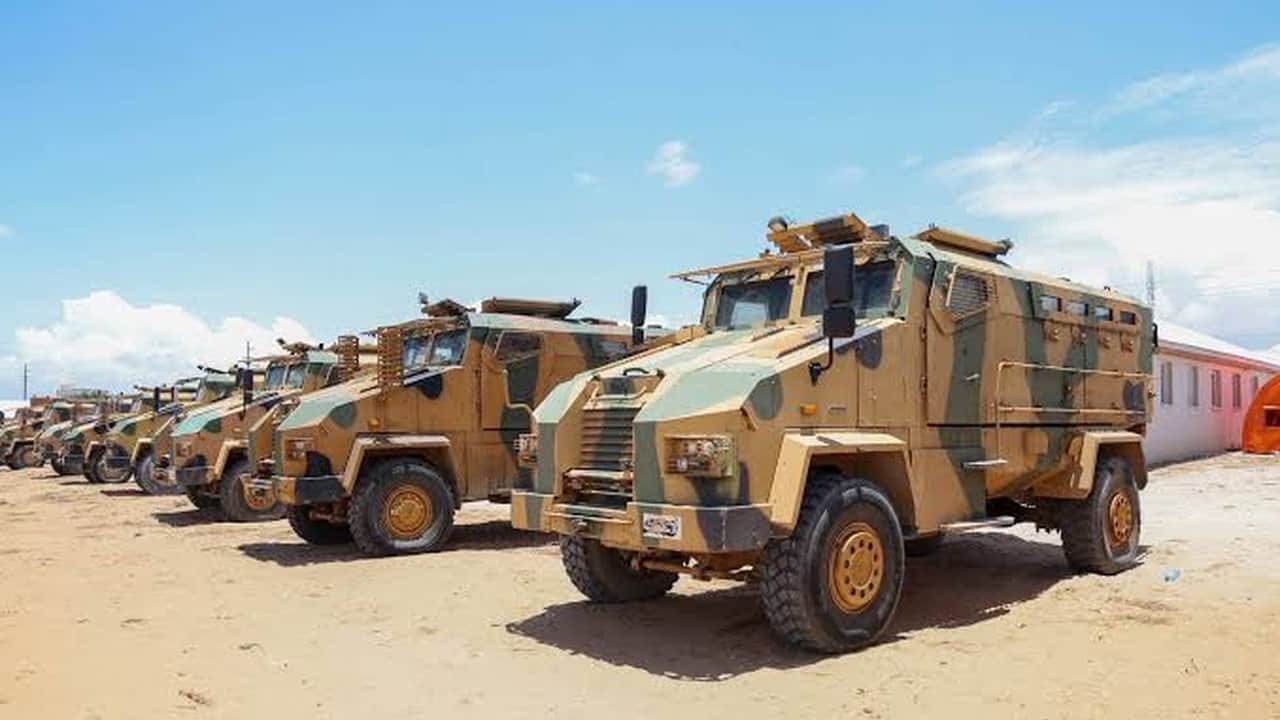 Foto - "Ne olur bize de verin" demişlerdi! Mayın korkusunu tarih eden Türk canavarları o ülkeye ulaştı
